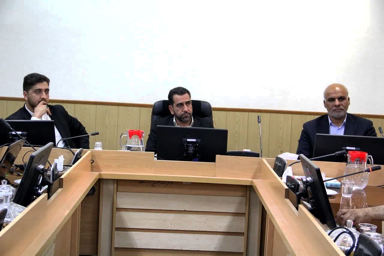 جلسه کمیسیون نظارت بر مبارزه قاچاق کالا و ارز استان