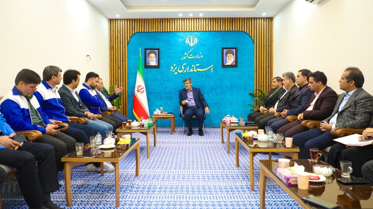 حدود ۱۴ هزار مورد کلرسنجی از مخازن آب شرب استان در جریان قطعی آب انتقالی/ تکمیل بیمارستان‌های نیمه تمام خیری در اولویت برنامه‌های دانشگاه علوم پزشکی یزد