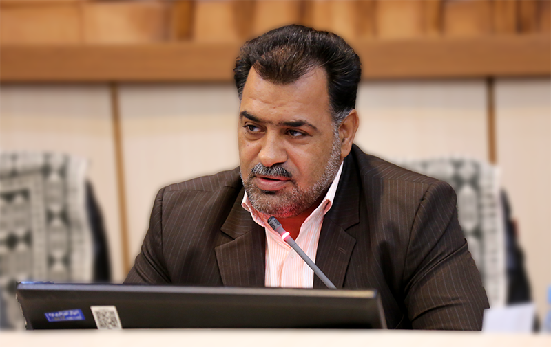 شهرداری عزم خود را برای اخذ سند مالکیت پارک بزرگ شهر جزم نماید