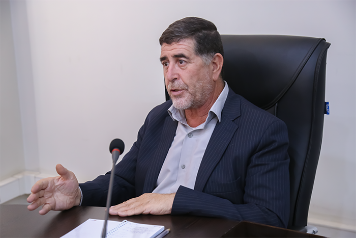اقدام شهرداری در توزیع کارت شهروندی قابل تقدیر است/ ضرورت توزیع کارت شهروندی قبل از بازگشایی مدارس