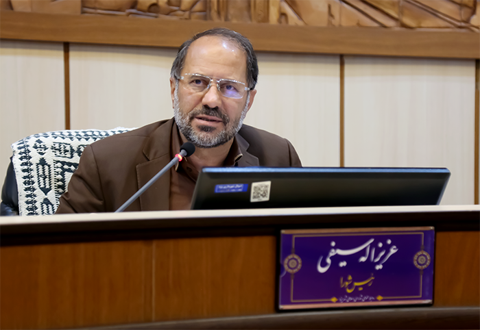 دانش‌آموزان مدارس کمتر برخوردار یزد بلیط رایگان اتوبوس دریافت می‌کنند