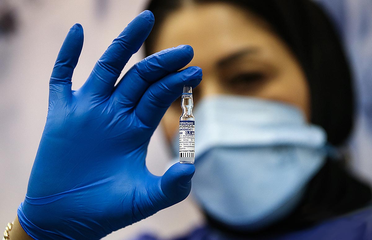 اشتباه عجیب در تزریق دوز دوم واکسن خبرنگاران حوزه سلامت
