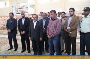 زندگي آبرومند شايسته هر انساني است