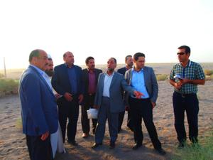 بازدید اعضای کمیسیون عمران وتوسعه شورای اسلامی شهر یزد از زمین پارک گلستان