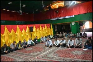 تشکیل جلسه ای با عنوان "شیوه دعوت فرزندان به نماز" در حسینیه ارگ