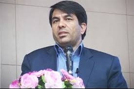 انتقاد معاون سیاسی استاندار یزد از حضور کم‌رنگ اساتید در نقد عملکردها