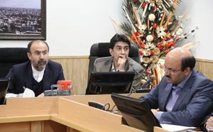 مدیر کل اقتصاد و دارایی یزد:باید زمینه حضور سرمایه گذاران را در استان یزد فراهم کنیم 