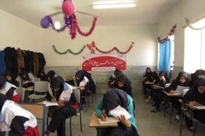 مسابقات طرح ملی دادرس دانش آموزان جمعیت هلال احمر مهریز برگزار شد.