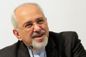 ظریف: پلمپ هسته‌ای را احمدی نژاد نشکست/قدرت‌های غربی بانک‌ها و تجار اروپایی را به دادوستد با ایران تشویق کردند