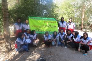 برگزاری اردوی یکروزه جوانان عضو هلال احمر شهرستان ابرکوه