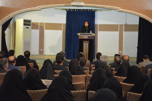 مراسم تودیع و معارفه مدیر کل جدید سازمان میراث فرهنگی یزد هم اکنون در حال برگزاری است ( مانیتورینگ زنده ) 