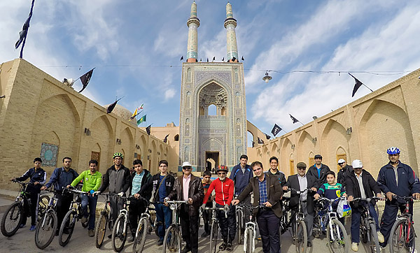 یزدگردی دوچرخه سواران عضو سازمان نظام مهندسی ساختمان استان یزد