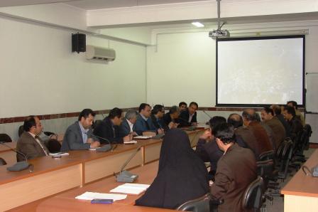 	برگزاری جلسه شورای تحقیقات و آموزش كشاورزی در مركز تحقیقات و آموزش كشاورزی و منابع طبیعی استان یزد