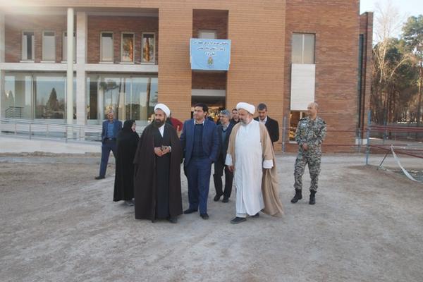 بازدید اعضای شورای اسلامی شهر یزد از پارک موزه دفاع مقدس