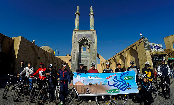 همایش یزد گردی با دوچرخه در یزد برگزار شد