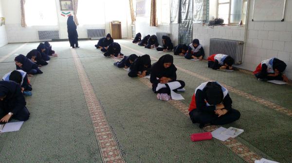 اجرای طرح دادرس در مدارس مهریز