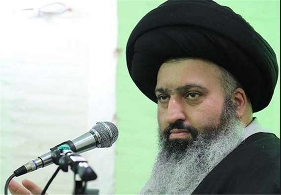 برخی مسئولان با زنان بیحجاب عکس میگیرند برخی مسئولان با زنان بیحجاب عکس میگیرند