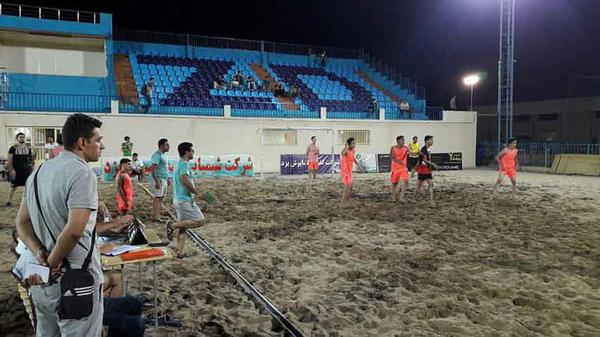  مسابقات هندبال ساحلی نوجوانان کشور در یزد