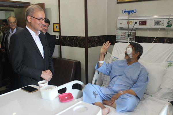 حضور دکتر ایازی معاون وزیر بهداشت درمان و آموزش پزشکی در بیمارستان سید الشهداء یزد