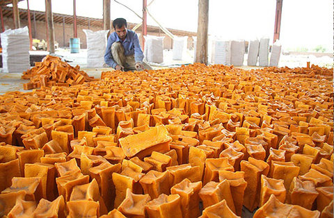 بیش از ۳ هزار قالب صابون غیرمجاز در یزد کشف شد