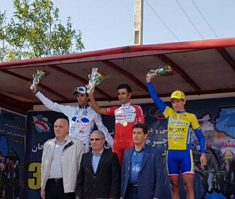 رکابزن پیشگامان قهرمان مرحله چهارم تور بین المللی آذربایجان