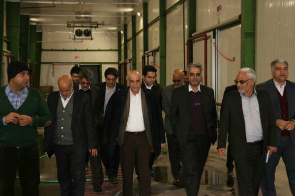 بازدید هیئت رئیسه اتاق بازرگانی استان یزد از بندرخشک پیشگامان