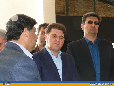 کمک به طرح‌های توسعه‌ای اولویت بخش صنعت در استان یزد است