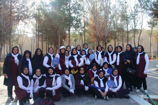 برگزاری همایش ورزش صبحگاهی در پارک بانوان وحدت امامشهر یزد