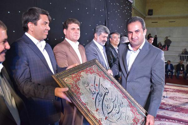 تجلیل از باشگاه  پیشگامان در جشنواره فرهنگی ورزشی کارگران استان یزد