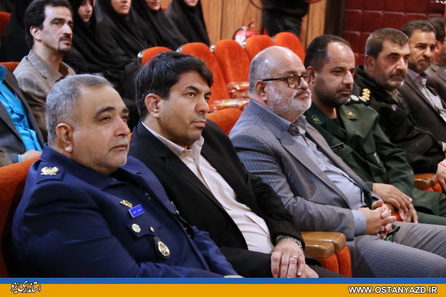 مراسم تکریم و معارفه مدیرکل حفظ آثار و نشر ارزش‌های دفاع مقدس استان برگزار شد
