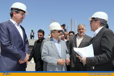 استاندار یزد از پروژه های شهرستان بهاباد بازدید کرد
