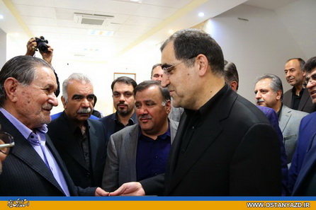 وزیر بهداشت مرکز خدمات جامع سلامت یزد را افتتاح کرد