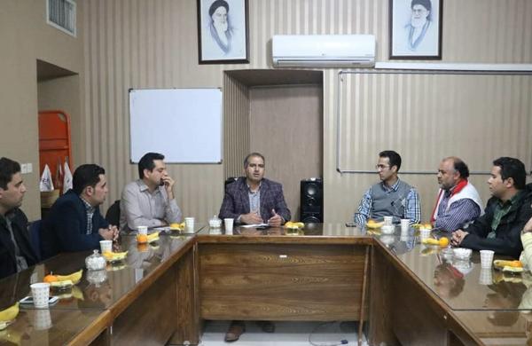 برگزاری جلسه هم اندیشی باشگاه امدادگران هلال احمر شهرستان یزد 