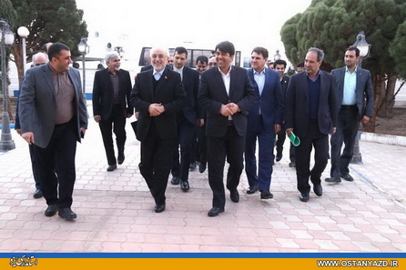 ورود رئیس سازمان انرژی اتمی ایران به استان یزد