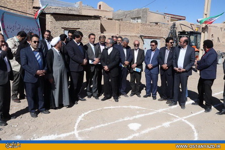 طرح شبکه جمع آوری و تصفیه خانه فاضلاب شهر ندوشن کلنگ زنی شد