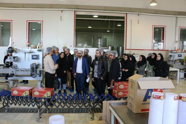 دانشگاه جامع علمی کاربردی : استارت برگزاری استارت آپ صنایع کنجدی با برگزاری تور صنعتی