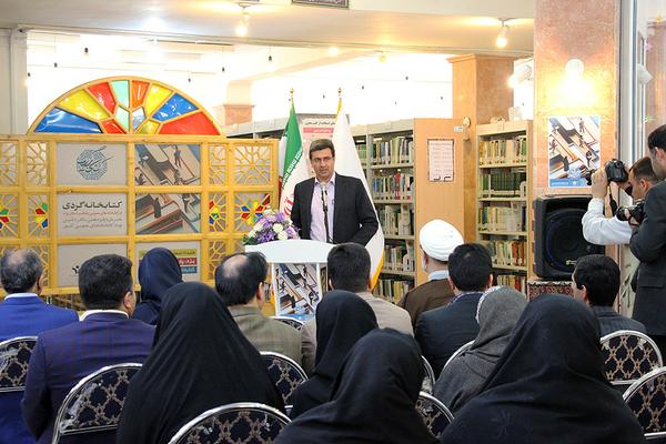 ویژه برنامه‌های طرح کتابخانه‌گردی در کتابخانه امام علی(ع) یزد برگزار شد