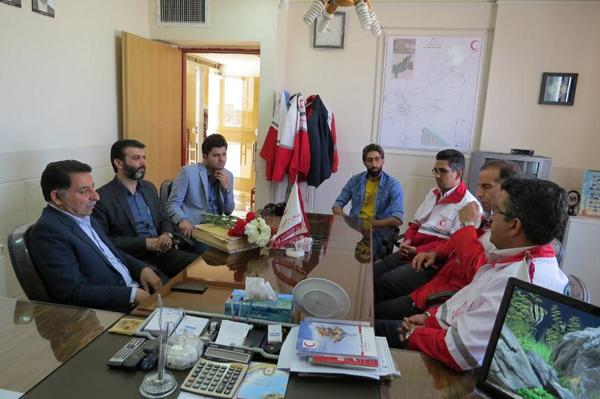 بازدید فرماندار تفت از جمعیت هلال احمر شهرستان بمناسبت هفته هلال احمر  