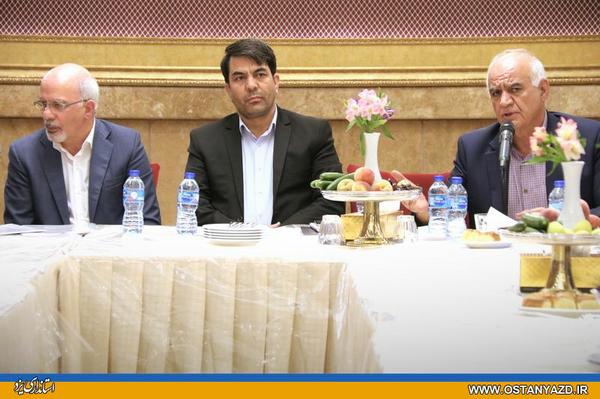 تشکیل کمیته‌ای برای شناسایی و رفع مشکلات صنعتگران و تولیدکنندگان استان