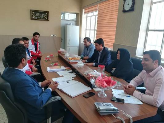دیدار سرپرست جمعیت هلال احمر شهرستان خاتم با اعضای شورای شهر و شهردار هرات 