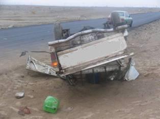 یک کشته و 2 مصدوم در برخورد پرايد با وانت پیکان