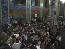  گزارش تصویری سفر دومین نامزد انتخاباتی ریاست جمهوری به استان یزد:میرحسین موسوی در حظیره یزد(1)