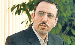 صدوقی: 38 هزار روستا تحت پوشش همراه اول است-تنها يك درصد سهام همراه اول در فرا‌بورس عرضه مي‌شود
