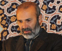  سفر استاندار به شهرستان خاتم (13):استاندار در جمع مردم  هرات خواستار شد:تجميع سرمايه هاي مردمي در زمينه فرآوري محصولات كشاورزي