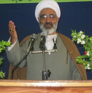 حجة الاسلام اخلاقی فرد امام جمعه عشق آباد :جهالت و ضلالت دو راه نفوذ دشمن است 