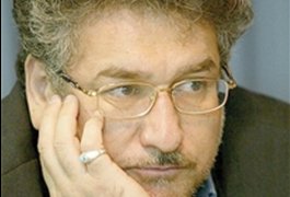 محمدرضا تابش: انتخاب هیئت‌رئیسه کمیسیون برنامه و بودجه به ۲هفته بعد موکول شد