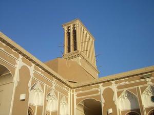یزد در بین  10 استان رکورد شکن  در  جذب سرمایه‌گذاری خارجی !!!!!
