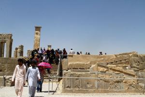 بازديد نماينده برزيل در سازمان ملل متحد از تخت جمشيد