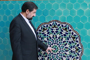 تصاویری از حضور محسن رضایی کاندیدای احتمالی ریاست جمهوری در مسجد جامع کبیر یزد