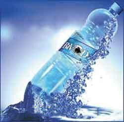 بطری های آب معدنی یا بطری های پرشده از آب!!!